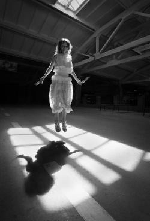 Почему женщина одинока по православию. Освободите и вы свою душу для вольного полета, зная при этом, что будете падать еще не раз