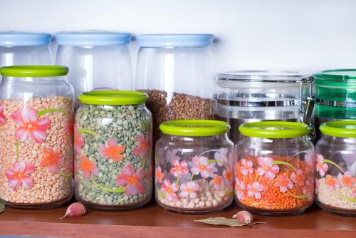 Как хранить орехи, чтобы не завелась моль. 