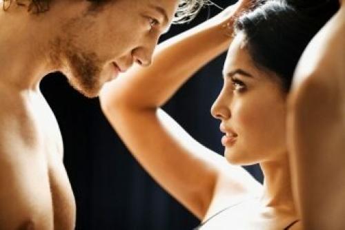 Признаки симпатии. Жесты, взгляды, мимика