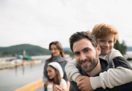 Зачем человеку создавать семью. Значение семейных отношений