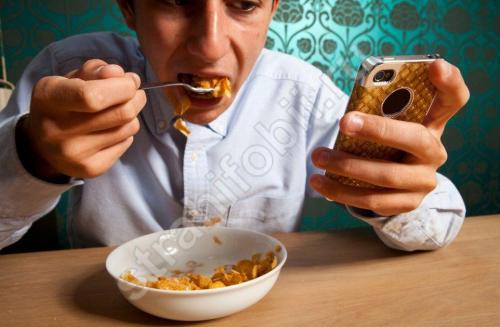 Все фобии и их значения. Номофобия - остаться без мобильного