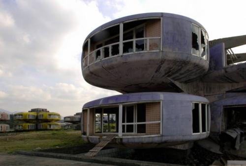 Сан-Жи город. Проклятый город-курорт Сан-Жи