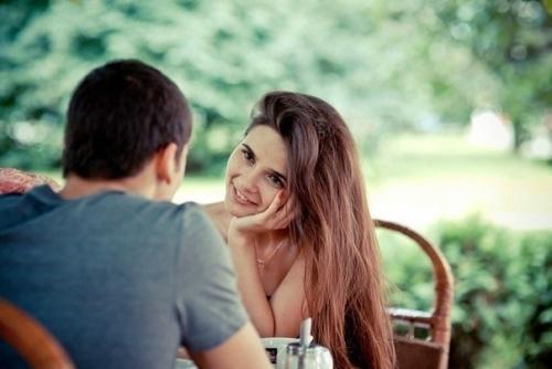 Как простить измену девушке. Как простить и забыть измену девушки