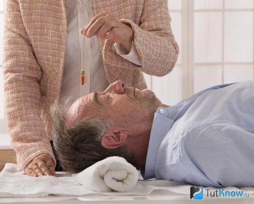 Кто такой врач гипнолог. Что делает 01