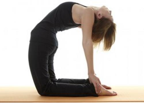 Уштрасана. Уштрасана (поза «верблюда»): польза, техника выполнения
