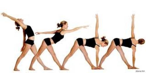 Ардха Чандрасана. 