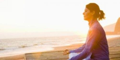 Как восстановить женскую энергию упражнения. Усиление женской энергии при помощи медитации