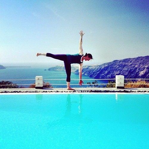 Ардха Чандрасана. 