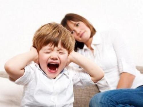 Истерики у ребенка 7-8 лет. Капризный ребенок: норма или проблема
