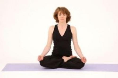 Ардха Падмасана техника выполнения. Секреты позы полулотоса и советы. Ардха Падмасана идеальна для начинающих медитацию