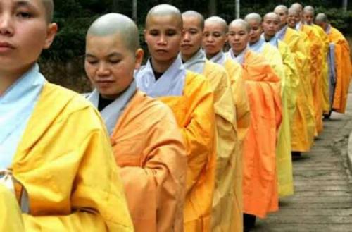 Буддийские монахи-женщины. Буддийские монахи-женщины как появились бхикшуни