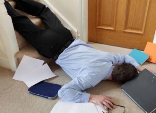 Боязнь лестниц название. Климакофобия – боязнь лестниц