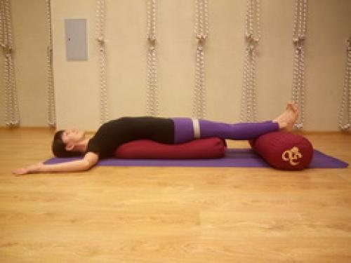 Сету Бандха Сарвангасана – поза строительства моста