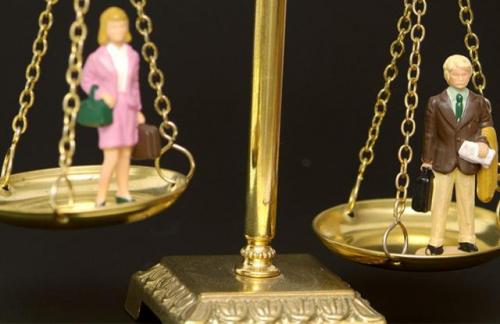 Миллионы женщин выстроились живой стеной в Индии в защиту своих прав. Миллионы женщин выстроились живой стеной в Индии в защиту своих прав