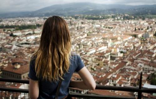 Боюсь выходить на улицу одна. Агорафобия, не могу выходить на улицу одна, панические атаки. 01