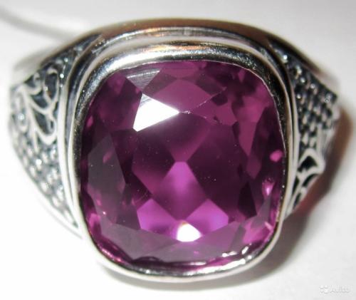 Сиреневый цвет кто выбирает. Как цвет характеризует личность? 03