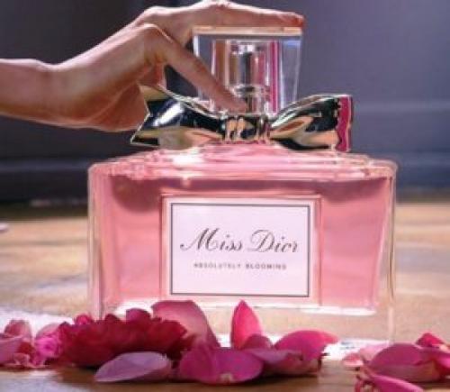 Розовый цвет психология. Что означает розовый цвет в психологии