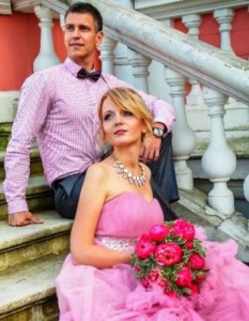 Розовый цвет психология. Что означает розовый цвет в психологии