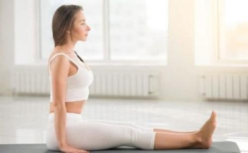 Поза посоха Дандасана – подробное описание для правильной практики йоги