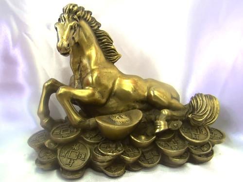 Фен шуй атрибутика. 12 самых мощных талисманов для дома по фэн-шуй