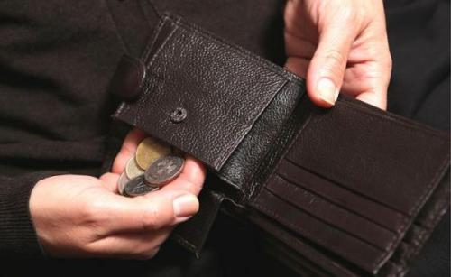 10 вредных привычек которые приводят к бедности