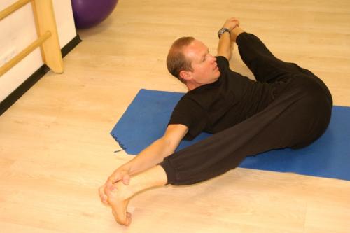 Йоганидрасана эффект. Йоганидрасана - поза "две ноги за головой"