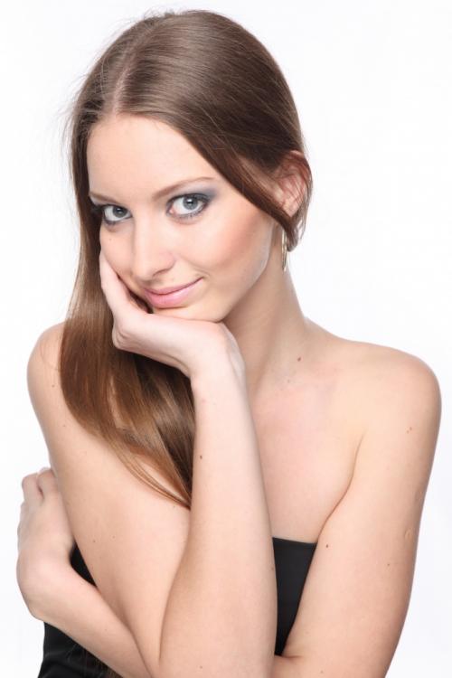 Девушка с характером, как понять, что. Совет 1: Как определить характер девушки