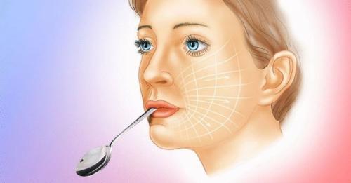 Круговая подтяжка лица: всего одно омолаживающее упражнение
