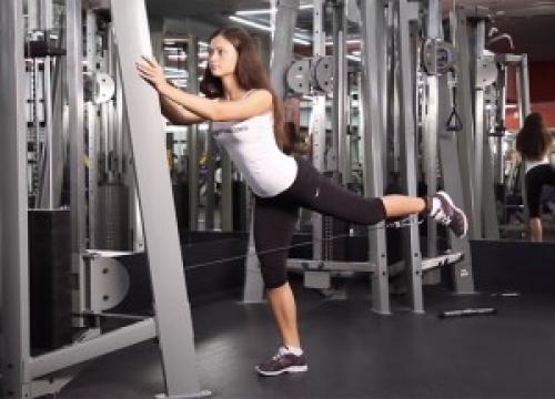 Титтибхасана