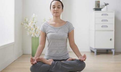 Йога для женских гормонов. Авторская методика Дины Родригес.