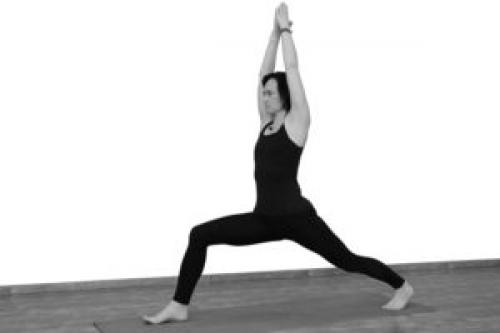 Вирабхадрасана перевод. Вирабхадрасана 1, 2, 3