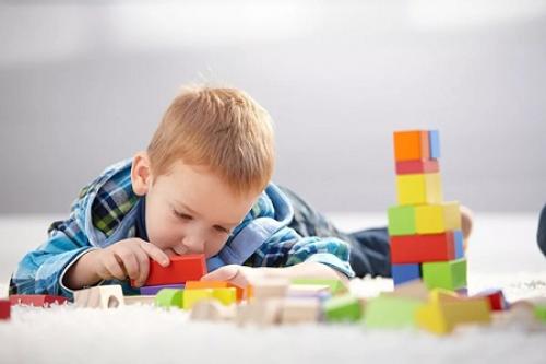Развитие ребенка в 2 года. Особенности этого возраста