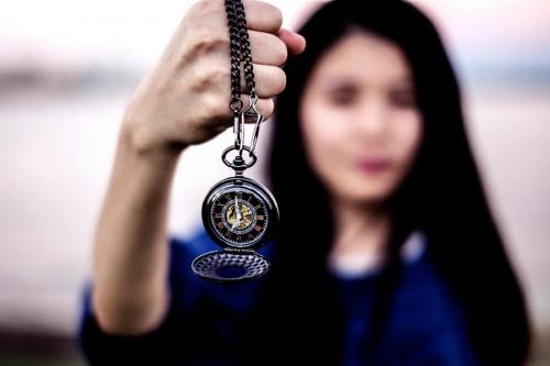 Как загипнотизировать человека. Технология введения человека в гипноз