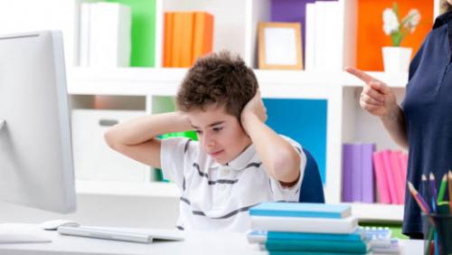 Ребенок не хочет в сад плачет. Ребенок не хочет ходить в садик и плачет. Что делать? 02