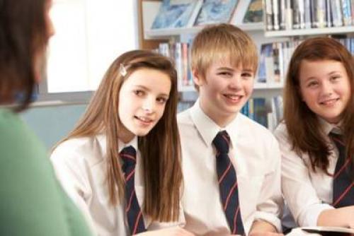 Как общаться с подростком. Почему возникает конфликт взрослого и подростка? 02