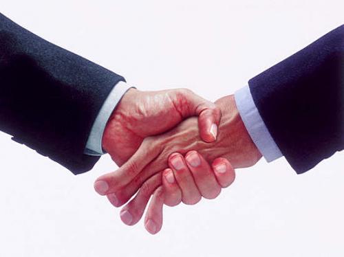 Рукопожатие левой рукой значение. Характер и рукопожатие