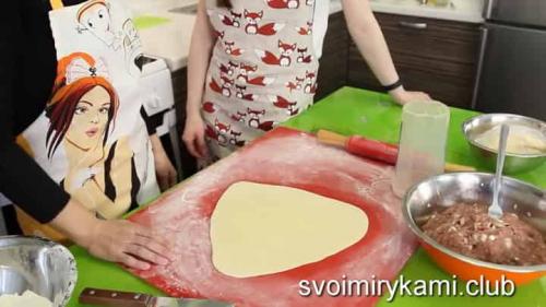 Как сделать позу. Правильное тесто на бурятские позы