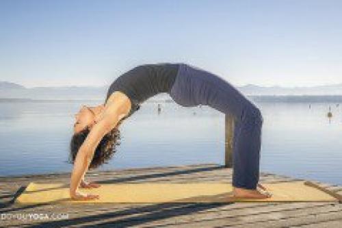 Поза скорпиона с гамаком доступна всем. 10 поз йоги для подготовки к Скорпиону 08