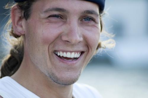 Как развить чувство юмора девушке. Как развить чувство юмора