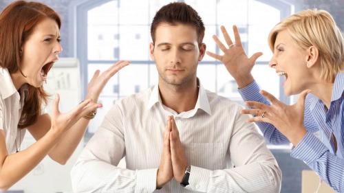 Как не обращать внимание на негатив на работе. Как научиться не реагировать на негатив на работе?