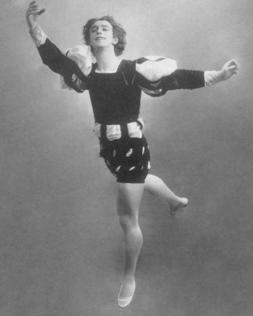 Ромола де пульсцкий нижинский. «Человек-птица»