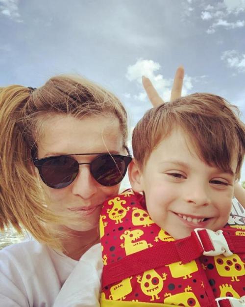 Муж с женой развелся с женой. Жена развелась с нелюбимым мужем и была счастлива, пока не встретила его в супермаркете спустя 5 лет 08