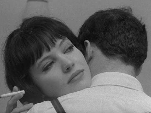 Жить своей жизнью субтитры. Жить своей жизнью / My Life to Live / 1962 / BDRip-AVC