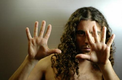 Указательный палец и безымянный одной длины. Какой палец у Вас длиннее: указательный или безымянный? И о чем это говорит? 09 Указательный палец и безымянный одной длины. Какой палец у Вас длиннее: указательный или безымянный? И о чем это говорит? 09