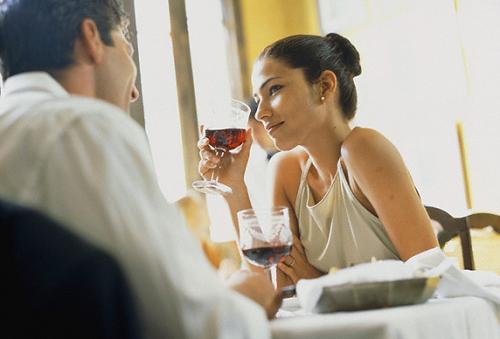 Игры с девушкой на прогулке. Как развлечь девушку на свидании