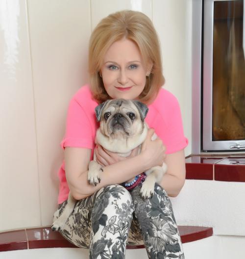 Дарья донцова режим дня. Дарья Донцова: «Если не буду жить по расписанию, ничего не успею»