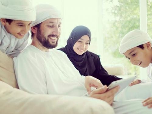 Долг перед родителями в исламе. Что важнее: долг перед мужем или родителями?