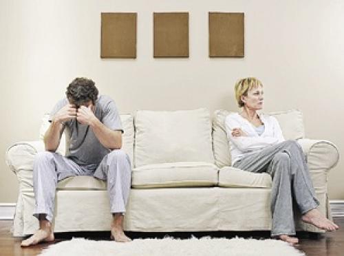 Как ведет себя мужчина если хочет прекратить отношения. Как мужчины дают понять, что женщина больше не нужна