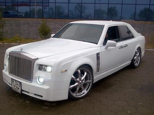 Машина для переделки людей. Понты для бедных или переделка обычных машин в роскошные авто (14 фото)