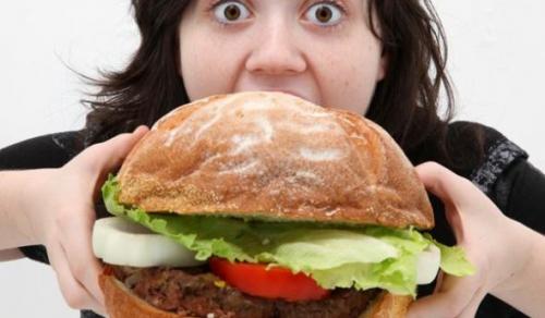 Почему вечером жор нападает. Почему это происходит 02